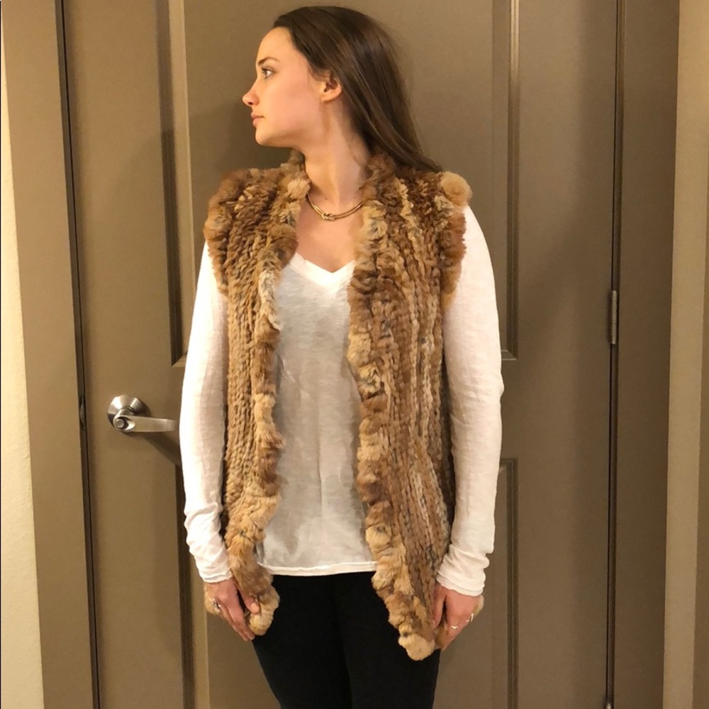 Real Rabbit Fur Vest - Picture 6 of 7